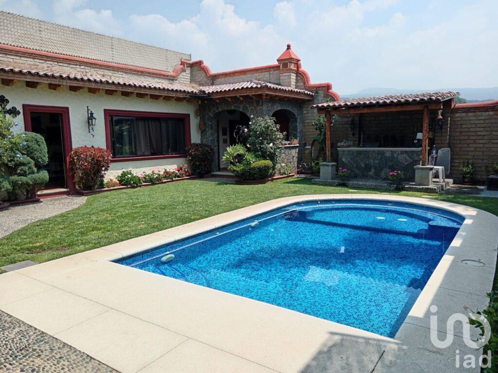 Hermosa casa en venta en Cuernavaca, Morelos en Fraccionamiento Real Tetela