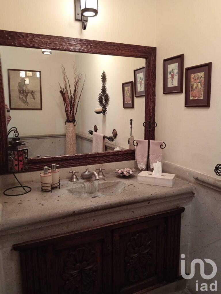 Hermosa casa en venta en Cuernavaca, Morelos en Fraccionamiento Real Tetela