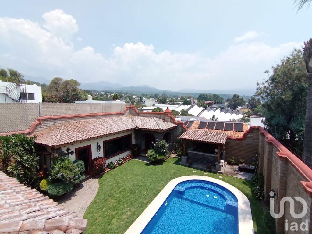 Hermosa casa en venta en Cuernavaca, Morelos en Fraccionamiento Real Tetela