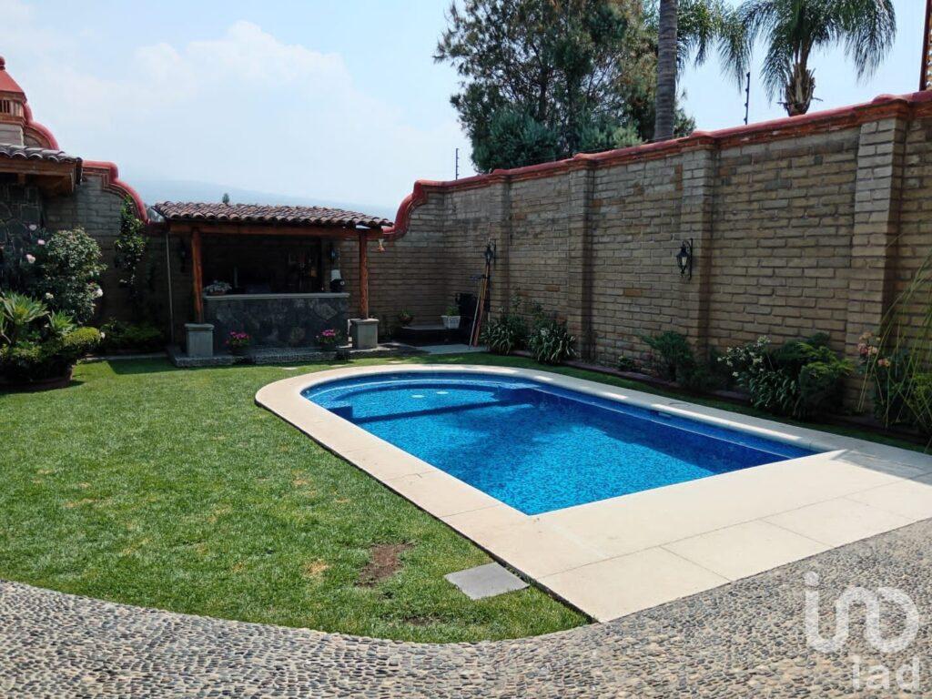 Hermosa casa en venta en Cuernavaca, Morelos en Fraccionamiento Real Tetela
