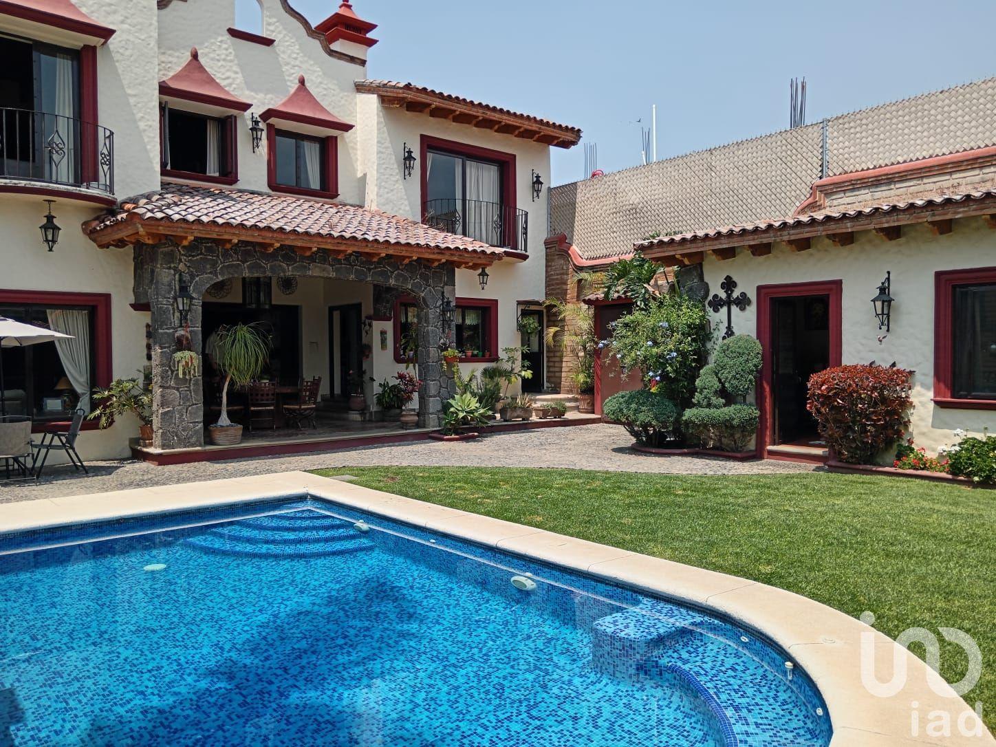 Hermosa casa en venta en Cuernavaca, Morelos en Fraccionamiento Real Tetela