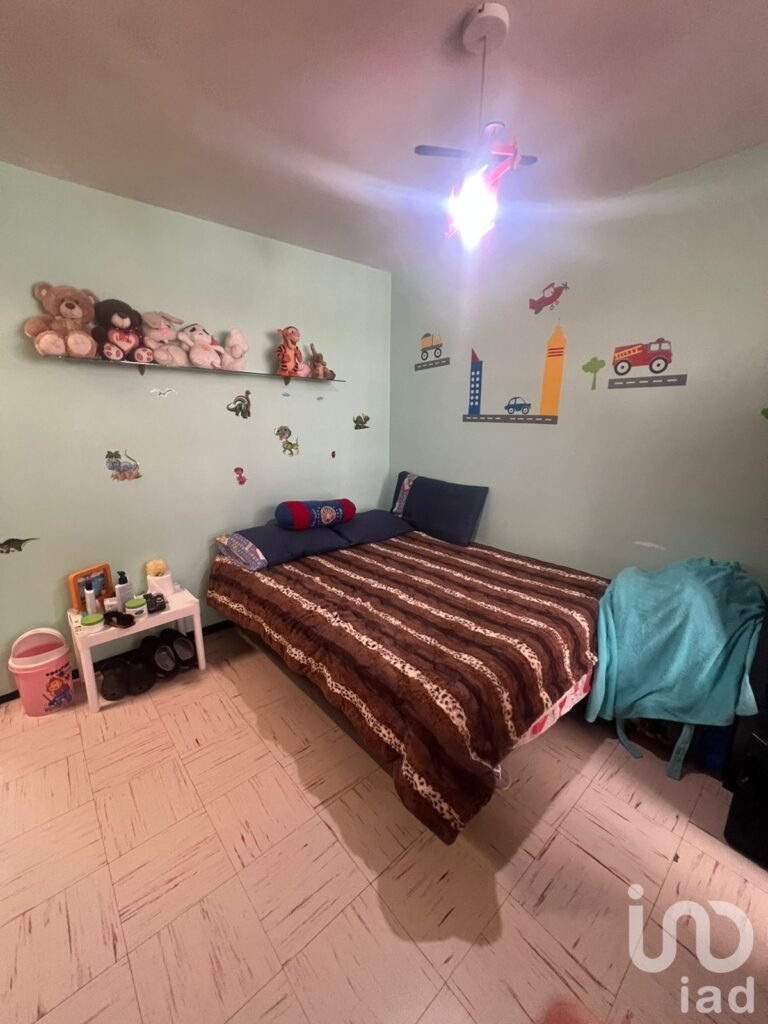 CASA EN VENTA EN CD AZTECA 1RA SECCIÓN