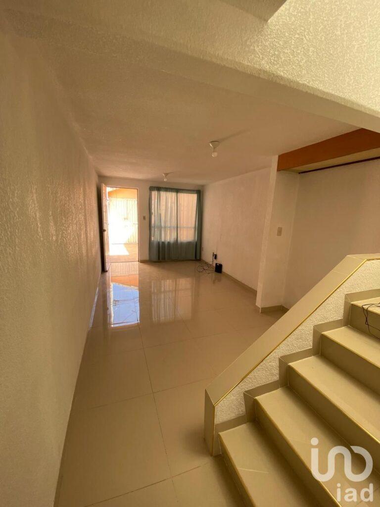 Se Vende Casa en Sección Segunda  los   Héroes Tecámac,  Estado de México