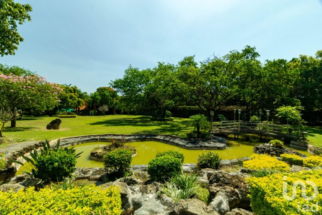 TERRENO EN VENTA  USO DE SUELO COMERCIAL Y HABITACIONAL JIUTEPEC MORELOS