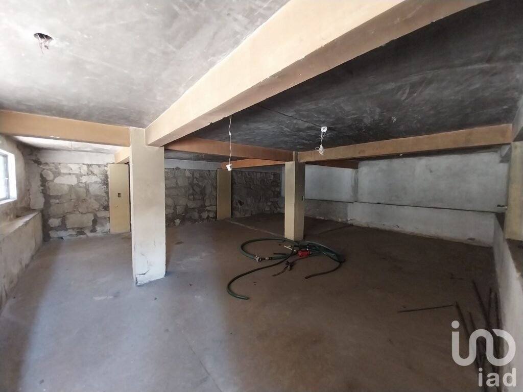 BODEGA EN RENTA DE 388 M2 SOBRE CARRETERA INTERNACIONAL ANTES DEL MONUMENTO A JUAREZ