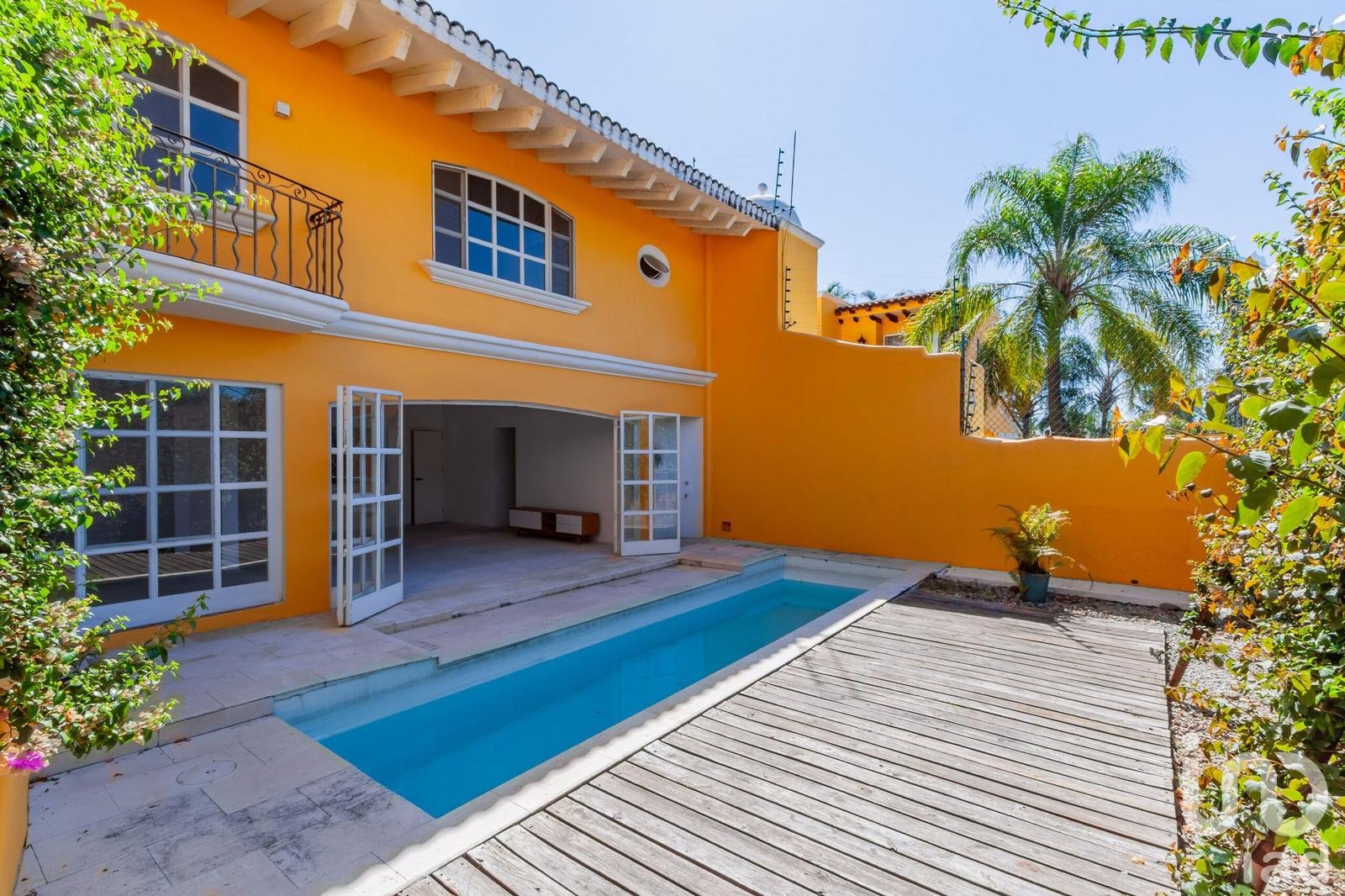 Casa en venta en  Zona Dorada  el  Corazón de Cuernavaca Morelos