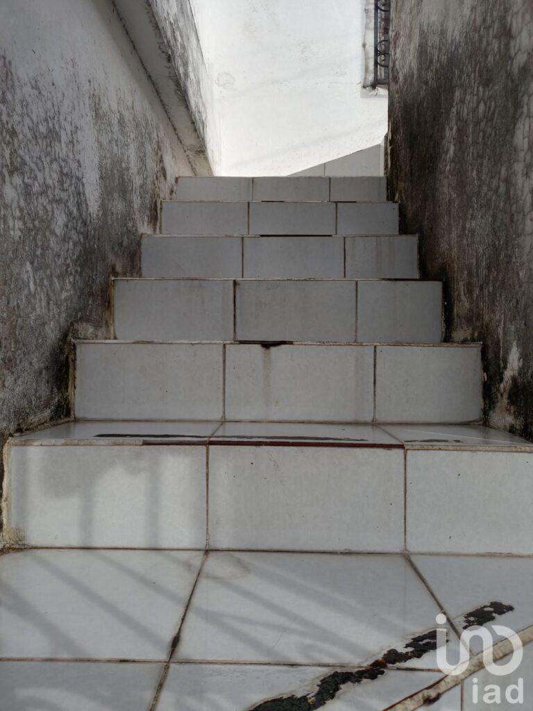 ¡Venta de excelente local con departamentos, uso de suelo mixto, bien ubicado en Bojórquez, Merida!