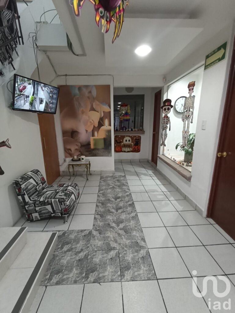 OFICINA Y/O CONSULTORIO EN RENTA EN LA COLONIA DEL VALLE CENTRO