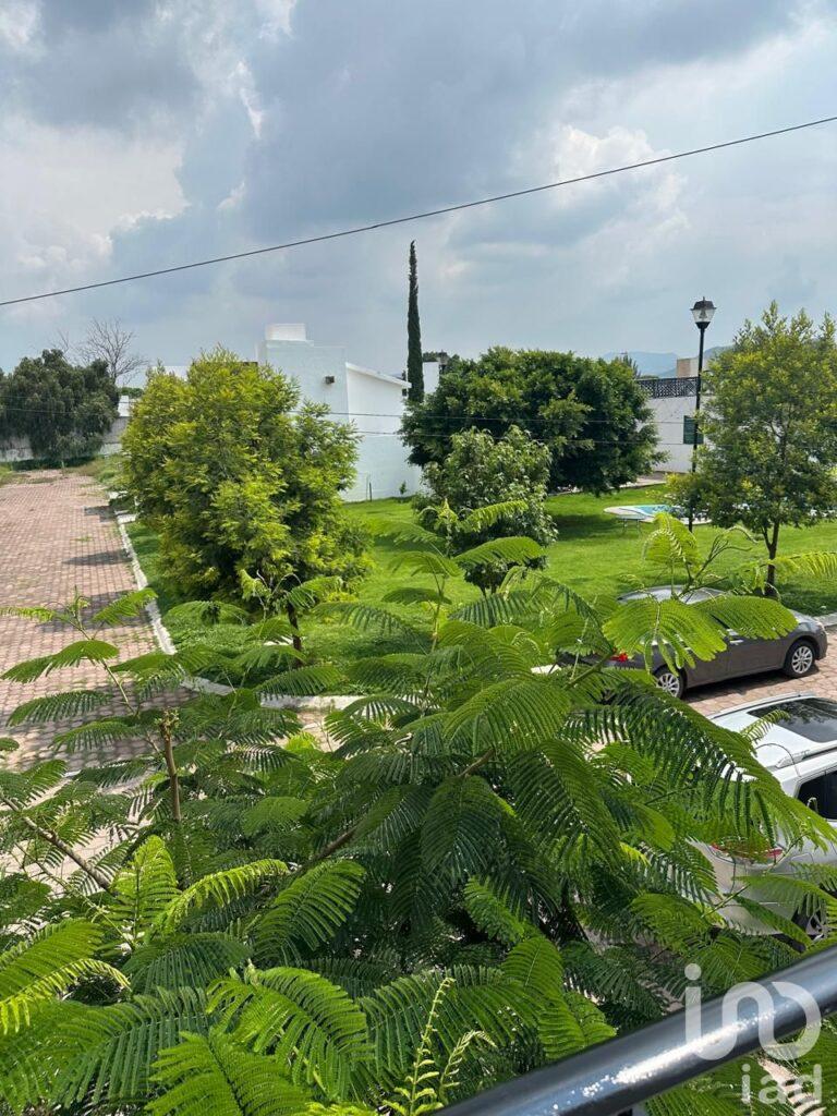 Casa en Venta en Fraccionamiento Privado a 7 minutos del Centro de San Juan del Río,  Qro