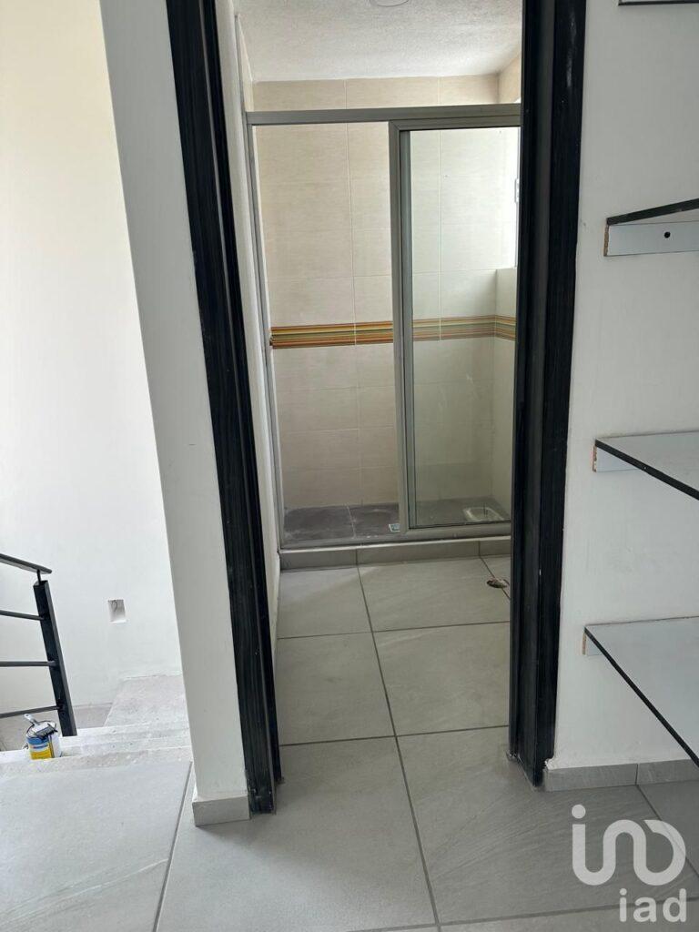 Casa en Venta en Fraccionamiento Privado a 7 minutos del Centro de San Juan del Río,  Qro