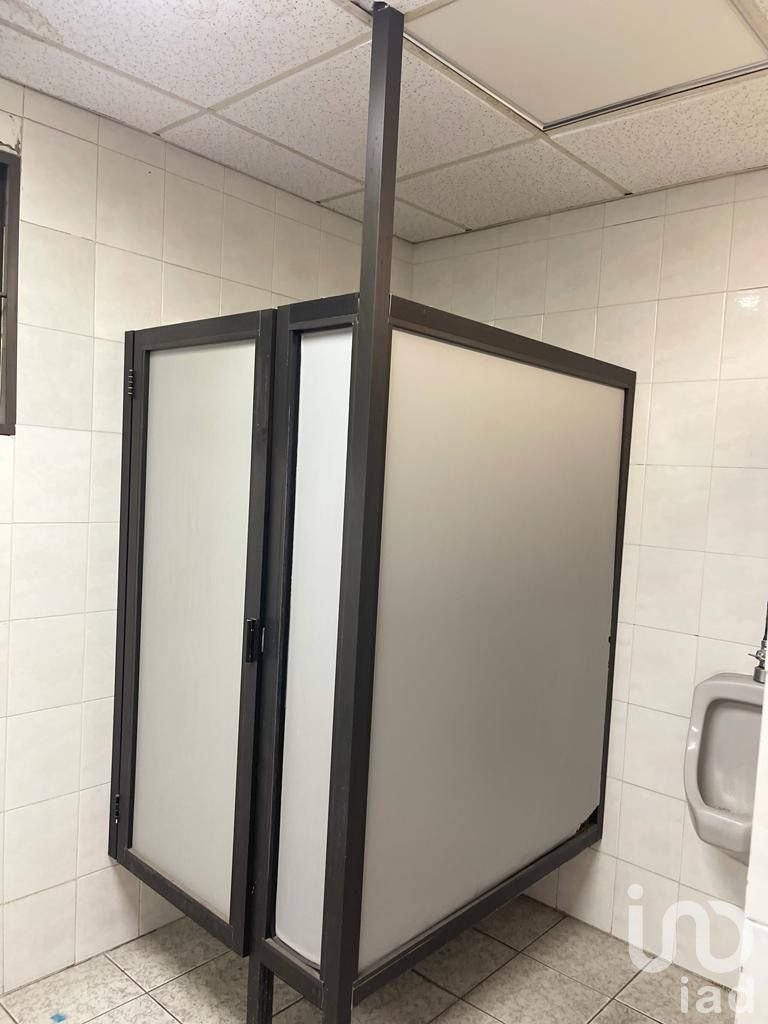 Oficina en renta Santa Cruz Atoyac (medio piso 150 mt2