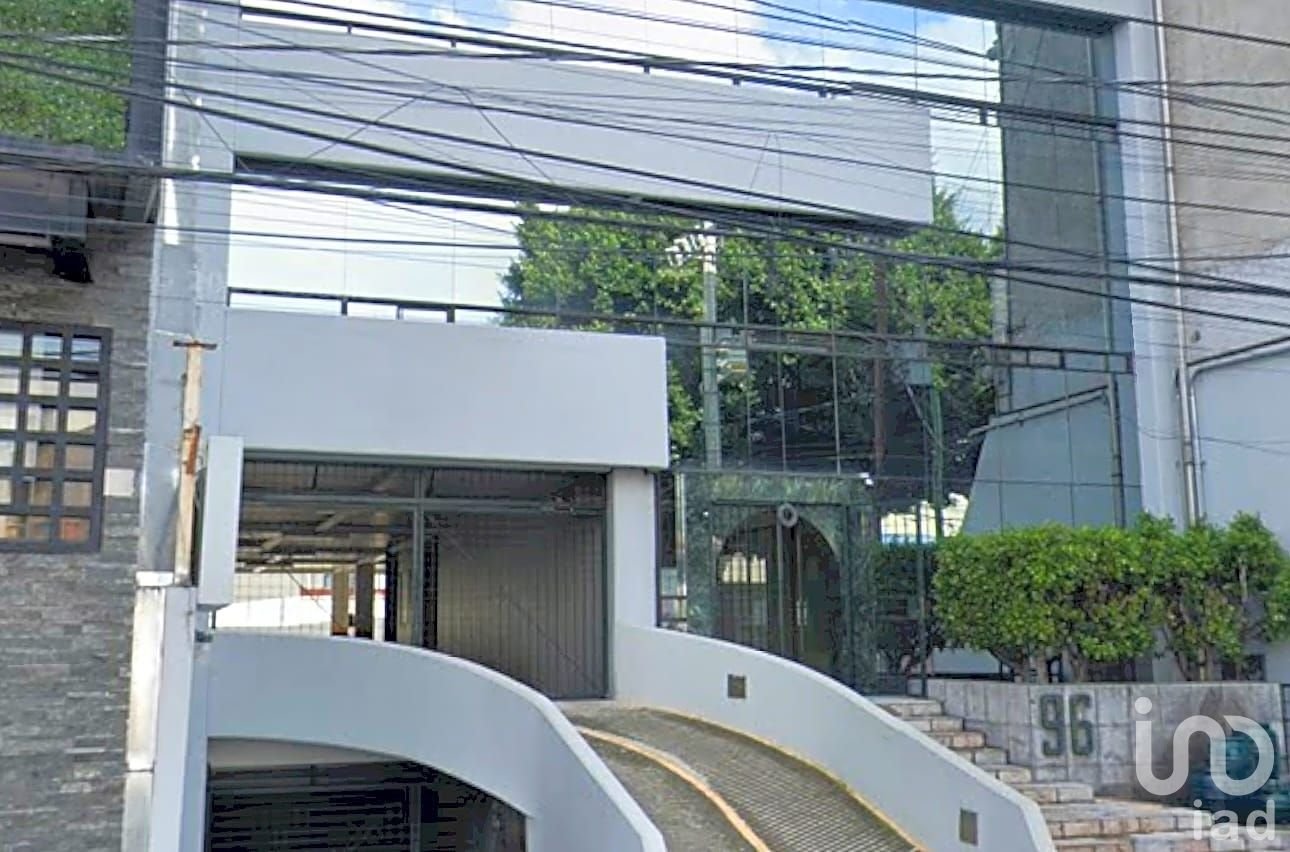 Oficina en renta Santa Cruz Atoyac (medio piso 150 mt2