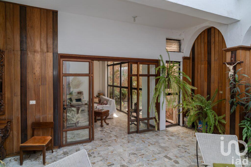 CASA CON USO DE SUELO COMERCIAL EN TAPACHULA CENTRO