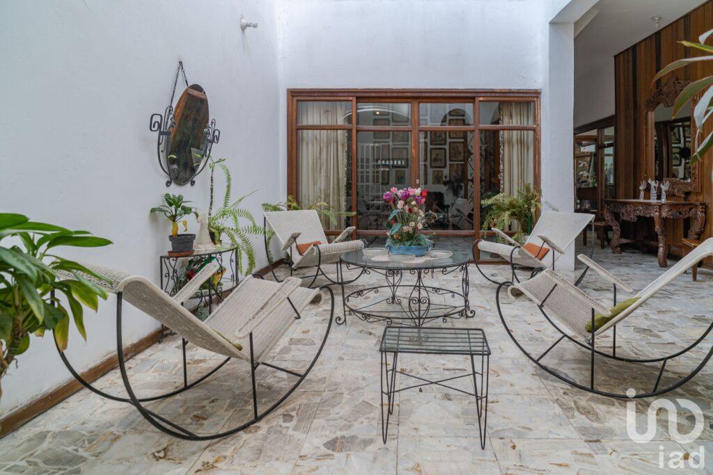 CASA CON USO DE SUELO COMERCIAL EN TAPACHULA CENTRO