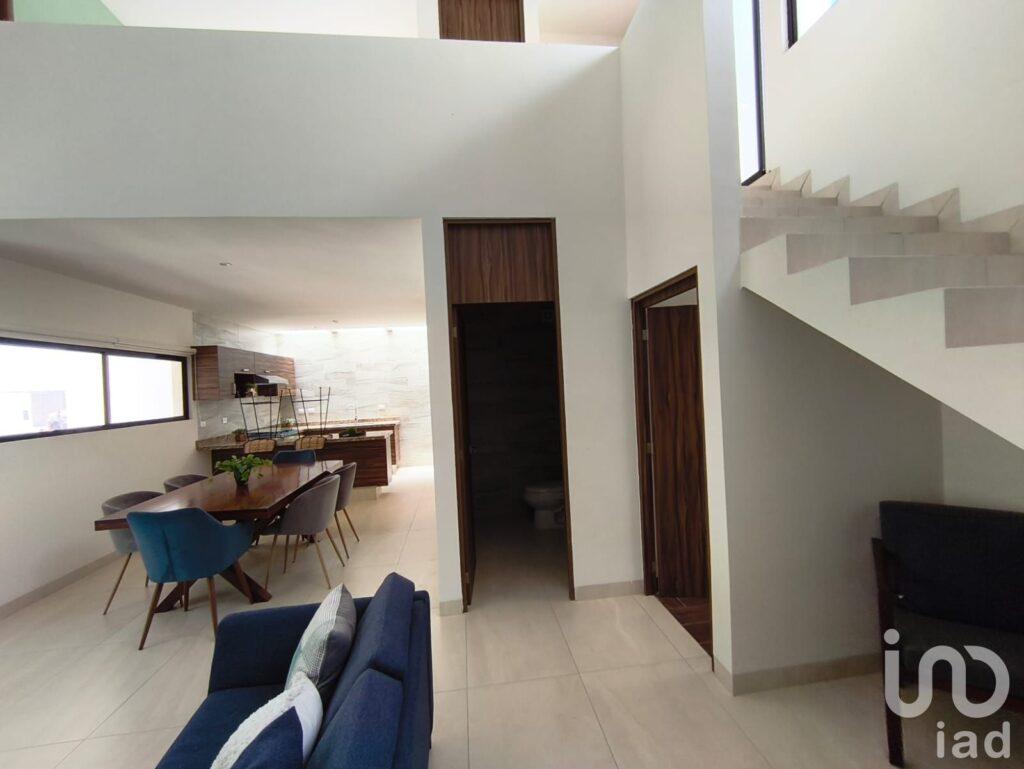 Casa en VENTA en Fraccionamiento Sotavento, Pozos, SLP cerca de Zona Industrial y Eje 128