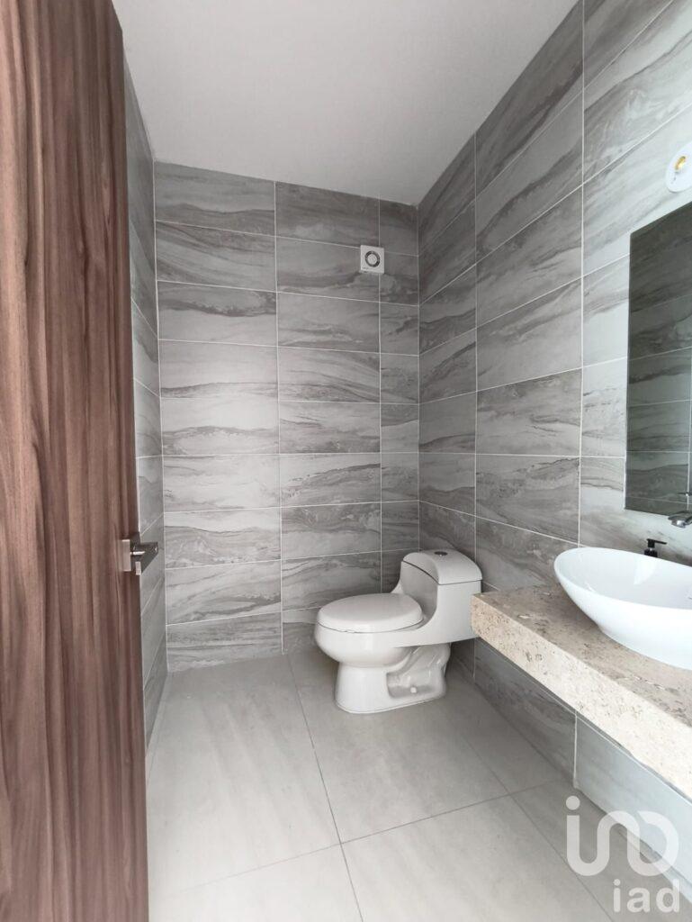 Casa en VENTA en Fraccionamiento Sotavento, Pozos, SLP cerca de Zona Industrial y Eje 128