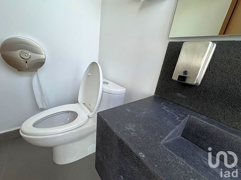 OFICINA EN RENTA EN PERIFERICO SUR  COLONIA LOS ALPES ALVARO OBREGON