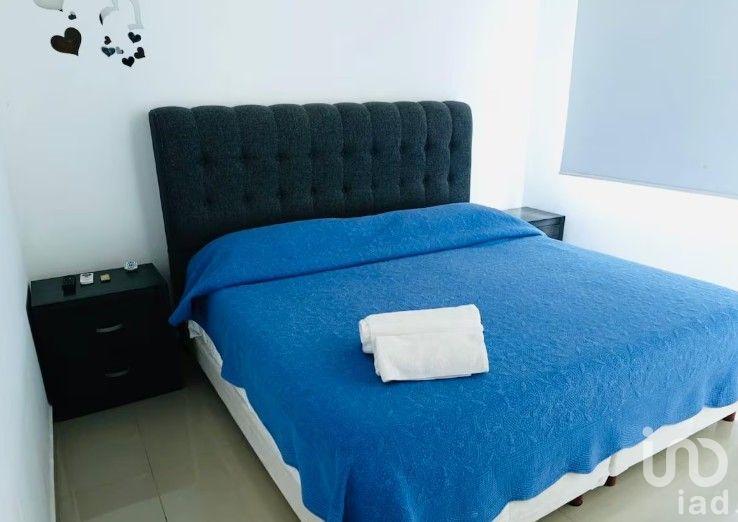 Amplia propiedad en Veracruz con casa club y alberca