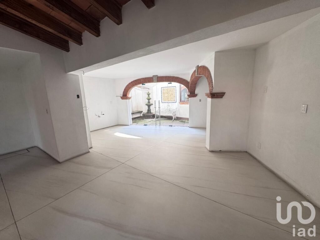 Casa en Venta, Los Alpes, Periférico Sur
