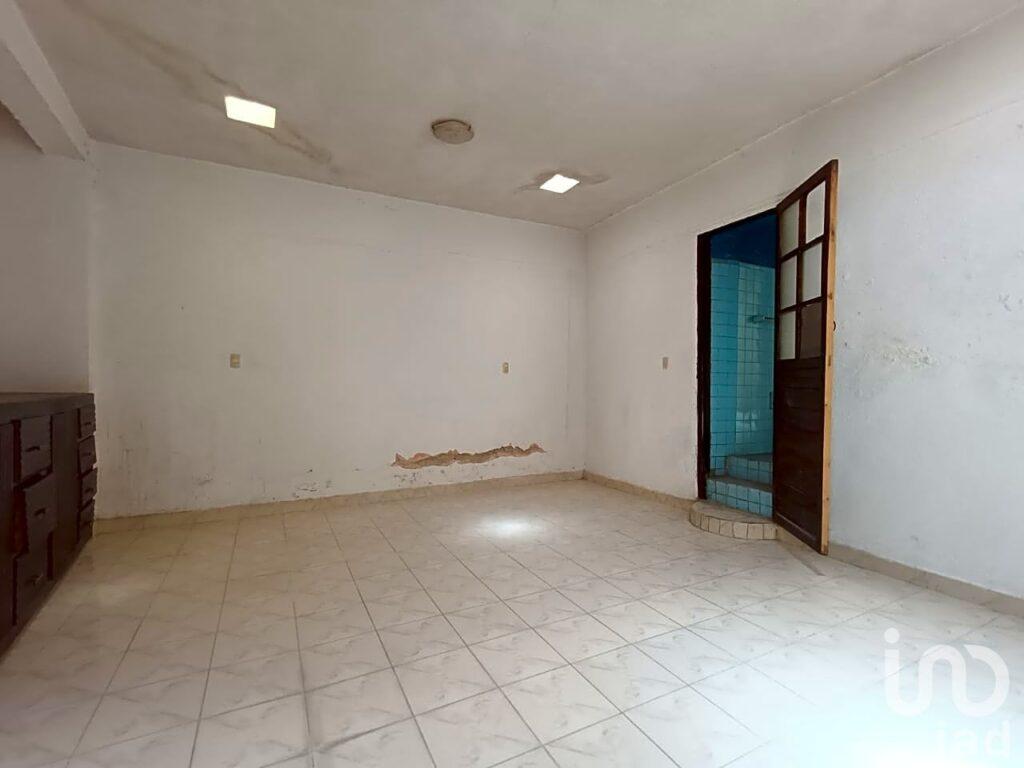 Casa en venta con potencial para renta o proyecto mixto en Centro SCLC