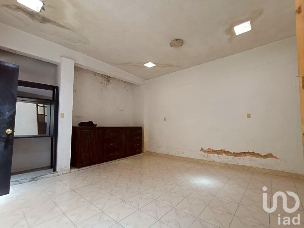 Casa en venta con potencial para renta o proyecto mixto en Centro SCLC