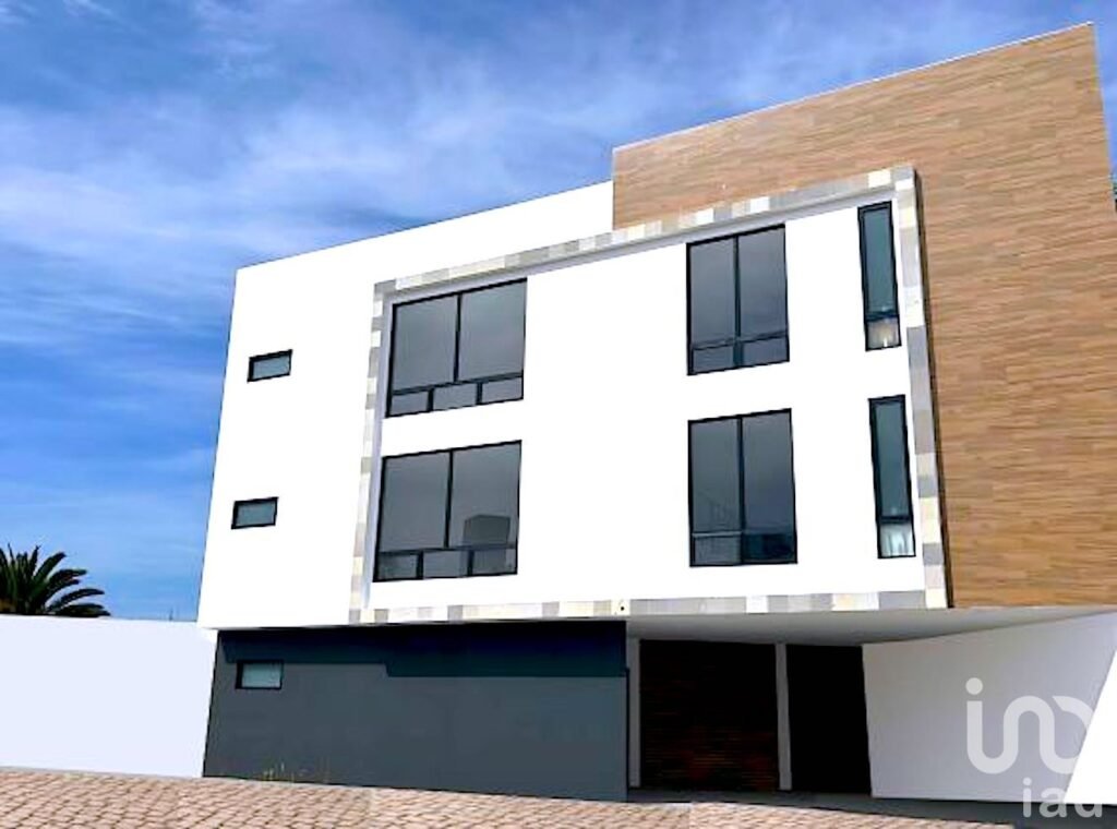 Casa en venta en Colonia Agricola Lazaro Cardenas, Metepec, Estado de México.