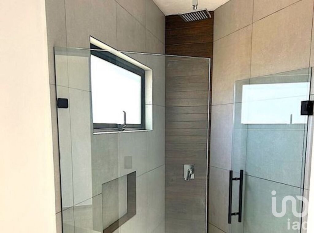 Casa en venta en Colonia Agricola Lazaro Cardenas, Metepec, Estado de México.