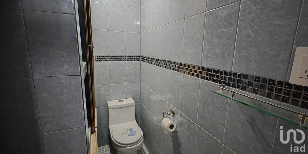 Depa con inquilinas en VENTA para inversión, Tlatelolco, CDMX