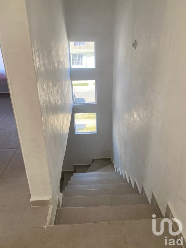 Renta de casa en Fracc. Valle Condesa, Juárez N.L.
