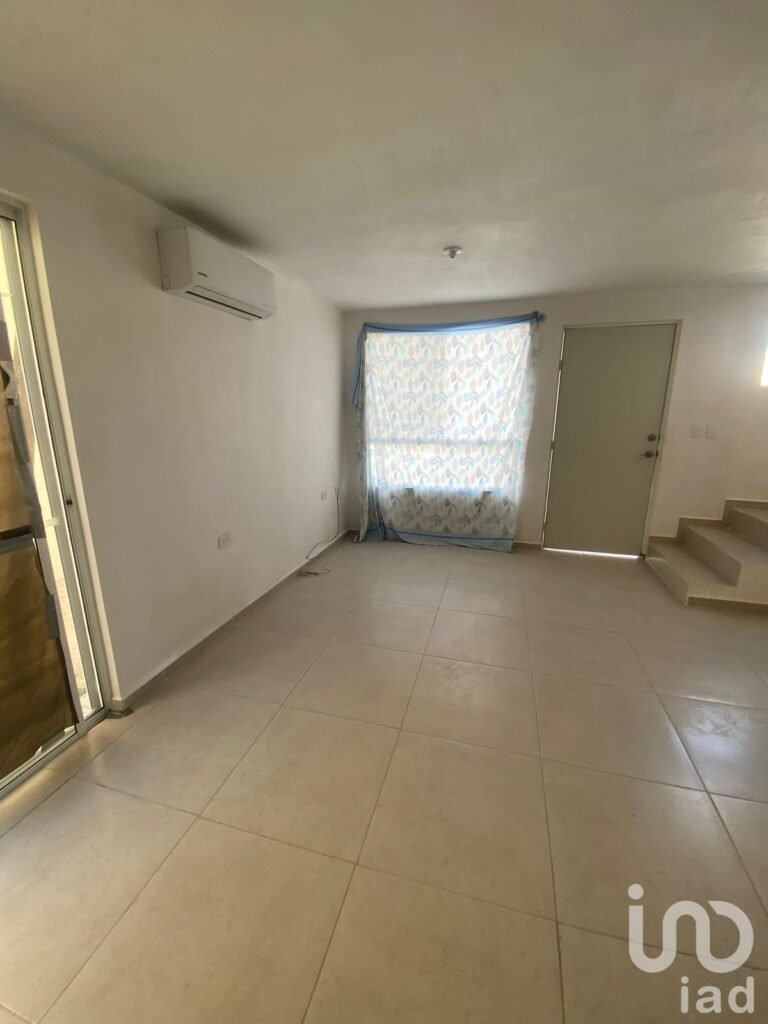 Renta de casa en Fracc. Valle Condesa, Juárez N.L.