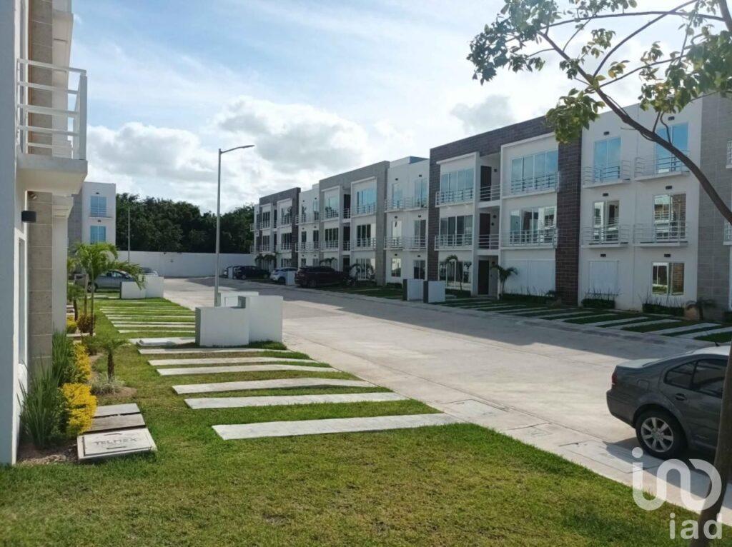 Departamento en renta en Izamal Residencial, Cancun Quintana Roo