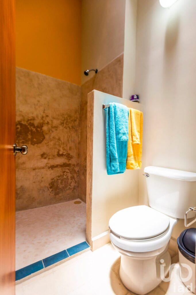 CASA EN VENTA REMODELADA EN EL CENTRO DE MERIDA YUCATAN