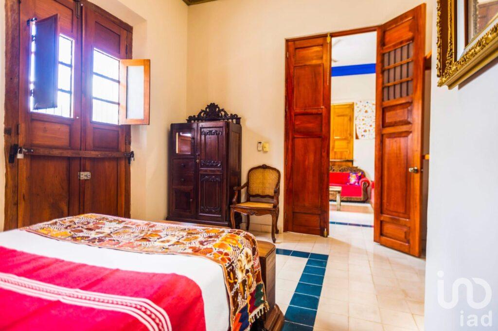 CASA EN VENTA REMODELADA EN EL CENTRO DE MERIDA YUCATAN