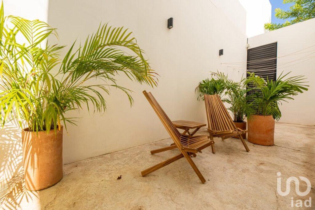 VENTA TOWN HOUSE PRIVADA ALTA TEYRA, MONTEBELLO, MERIDA, YUCATAN.