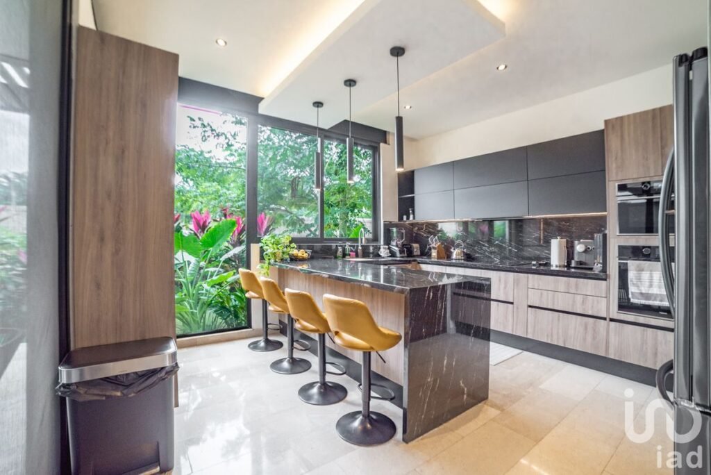 Casa en Venta en Cabo Norte, Mérida - Con Alberca, Canchas y Amenidades Exclusivas