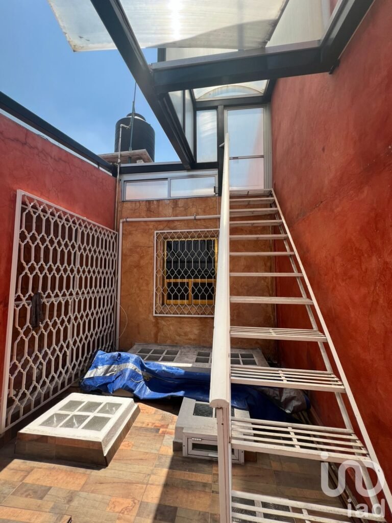 VENTA DE CASA EN CIUDAD AZTECA 1RA SECCIÓN