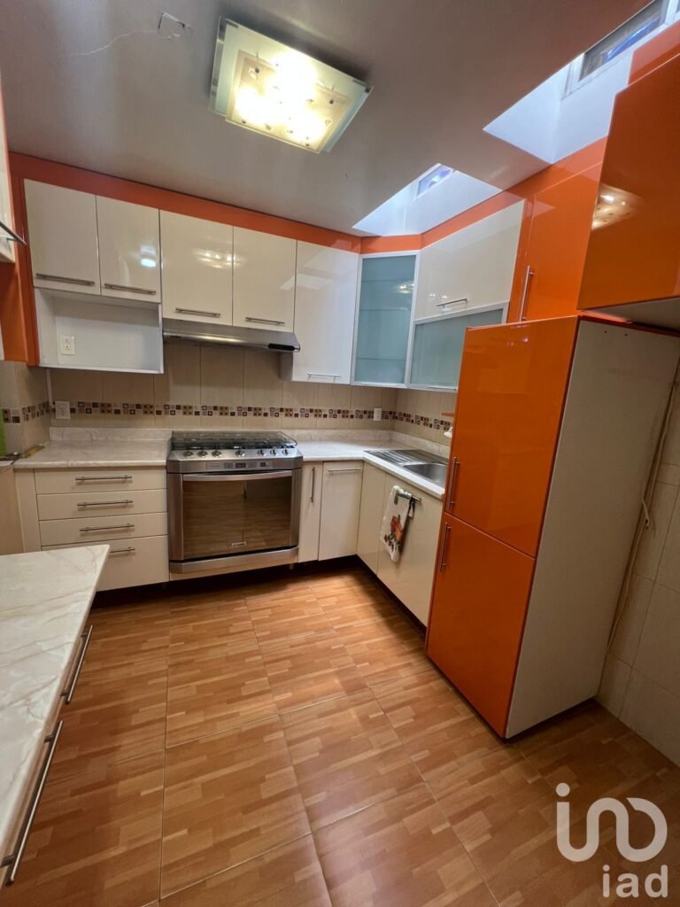 VENTA DE CASA EN CIUDAD AZTECA 1RA SECCIÓN