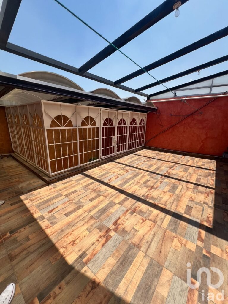 VENTA DE CASA EN CIUDAD AZTECA 1RA SECCIÓN