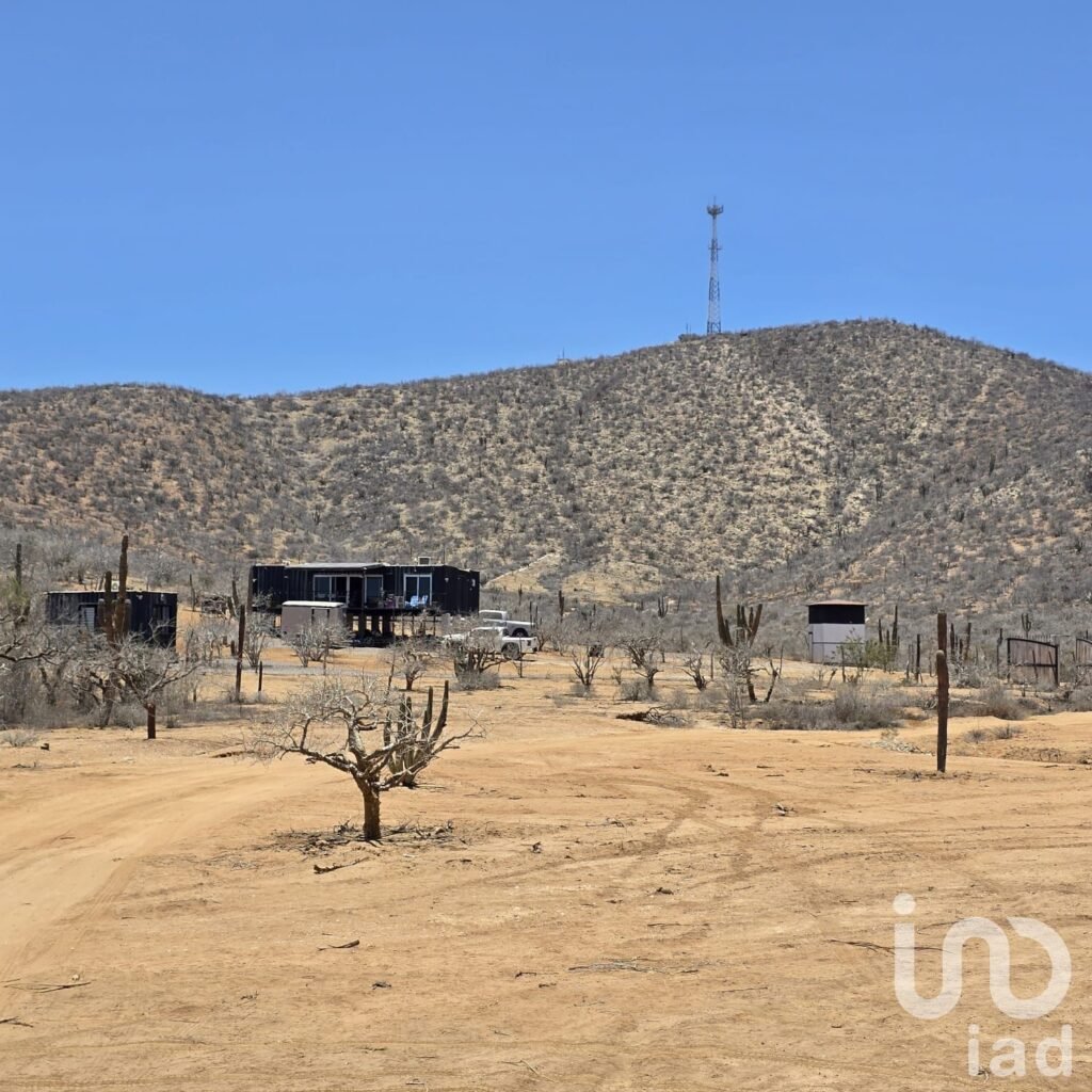 LOTE EN CERRITOS PESCADERO CON VISTA AL MAR