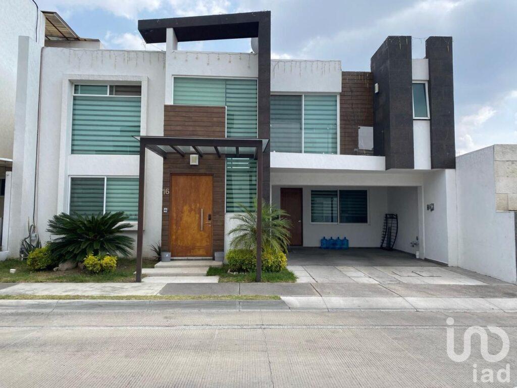 Casa en Venta Lomas de Angelópolis II, Cluster El Deseo