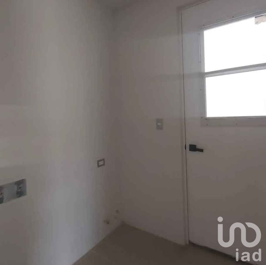 CASA DE 3 NIVELES EN VENTA ZONA CAMPOS ELISEOS