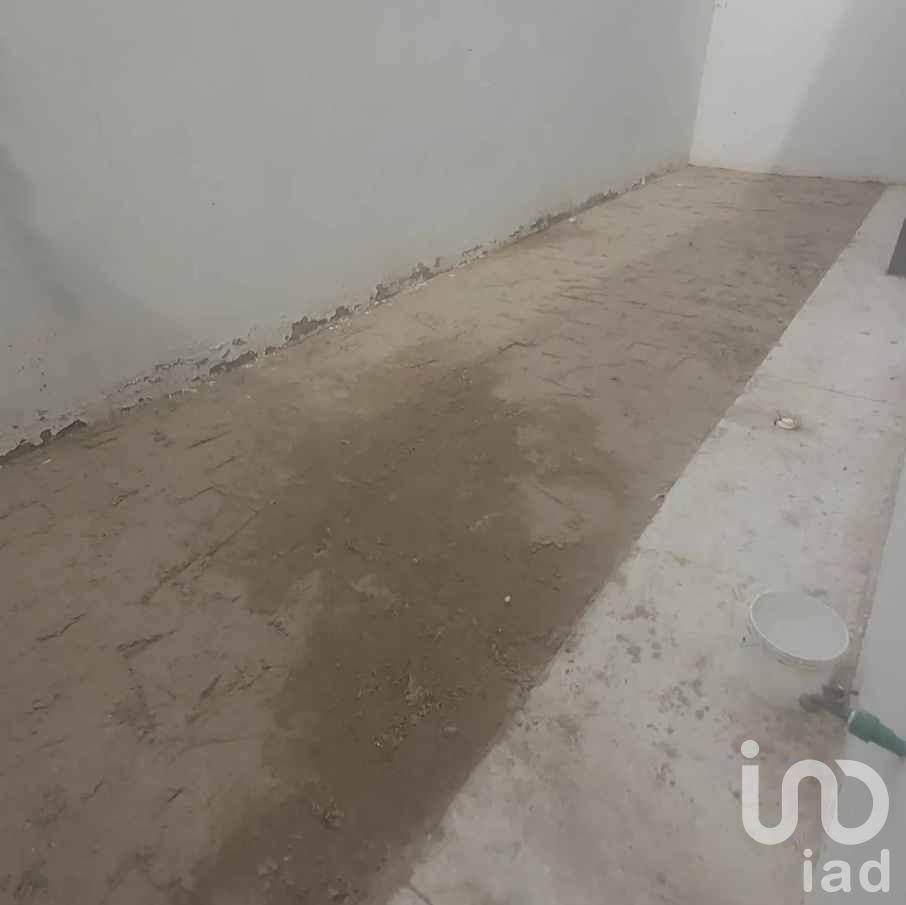 CASA DE 3 NIVELES EN VENTA ZONA CAMPOS ELISEOS