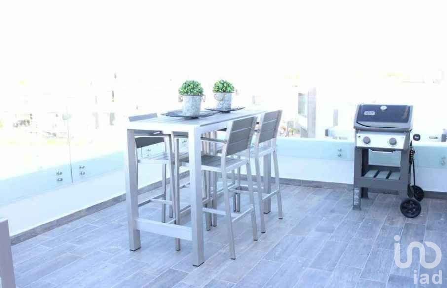 CASA DE 3 NIVELES EN VENTA ZONA CAMPOS ELISEOS