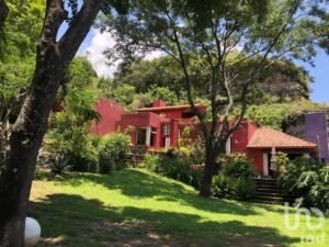 Se vende casa en Malinalco en el Barrio de San Juan
