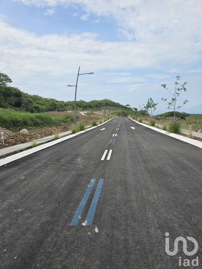 Terrenos en Preventa en Cuauhtemoc. Alta Plusvalía. Escriturables con servicios.