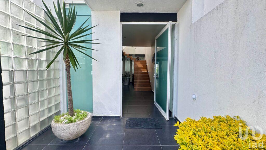 Casa en venta en fracc Andares Jesús Ma. Ags (frente a universidad Cuahtémoc)