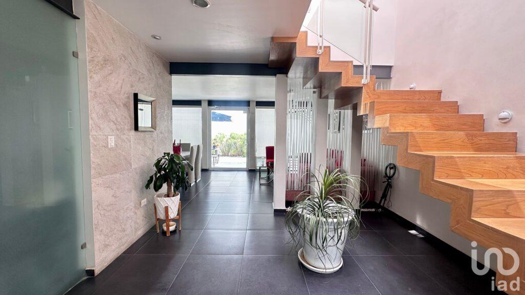 Casa en venta en fracc Andares Jesús Ma. Ags (frente a universidad Cuahtémoc)