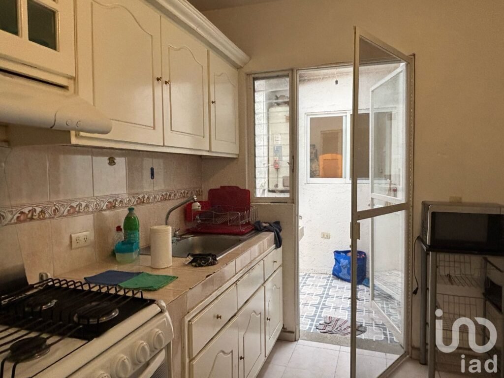 Venta Casa en Condominio con Alberca propia