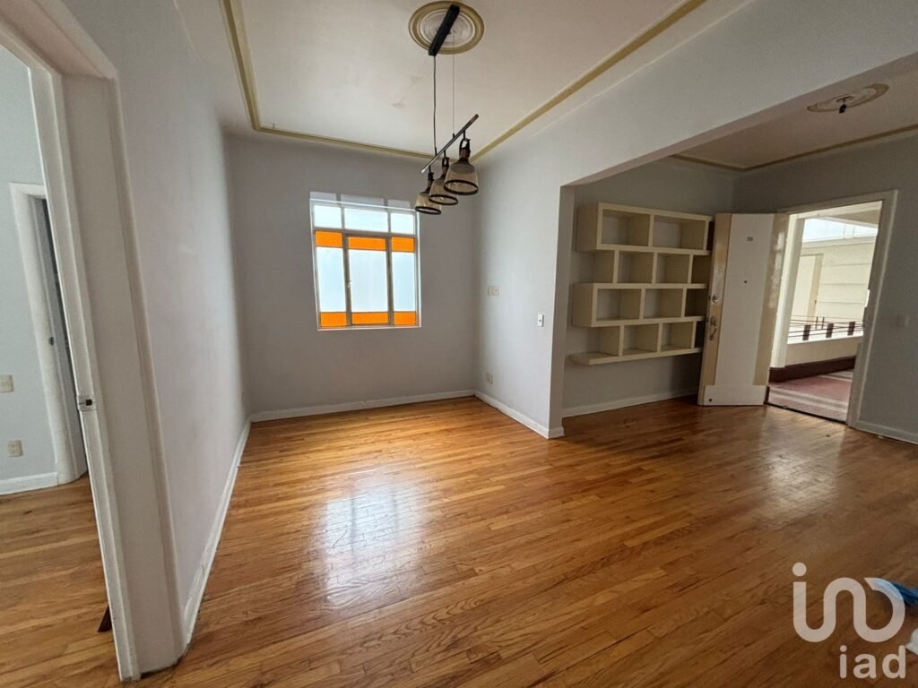 Se renta hermoso departamento en Edificio Catalogado  en la Roma Sur