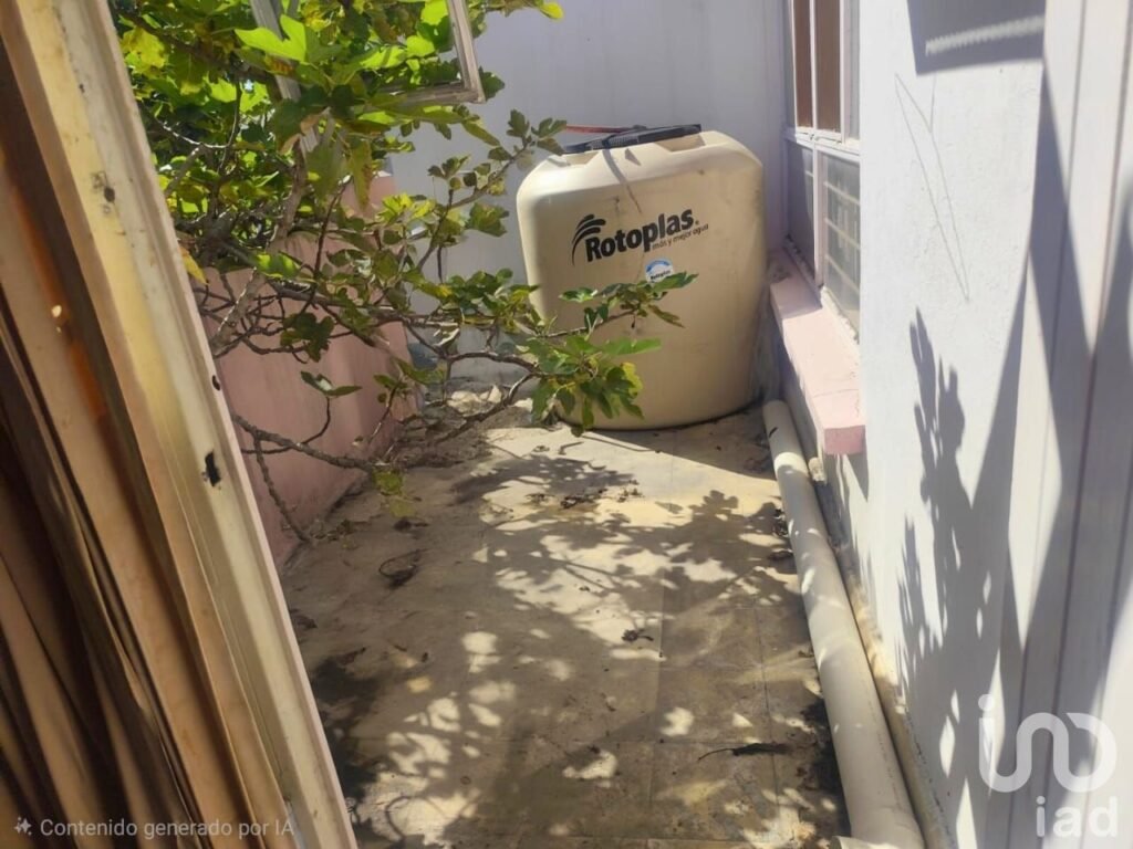 ¡Magnífica Oportunidad de Inversión! Adquiriendo esta Excelente Casa en Col. El Roble en Sán Nicolás